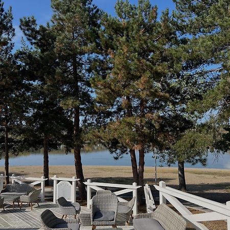 Garni Hotel Oblacinsko Jezero Oblacina Ngoại thất bức ảnh