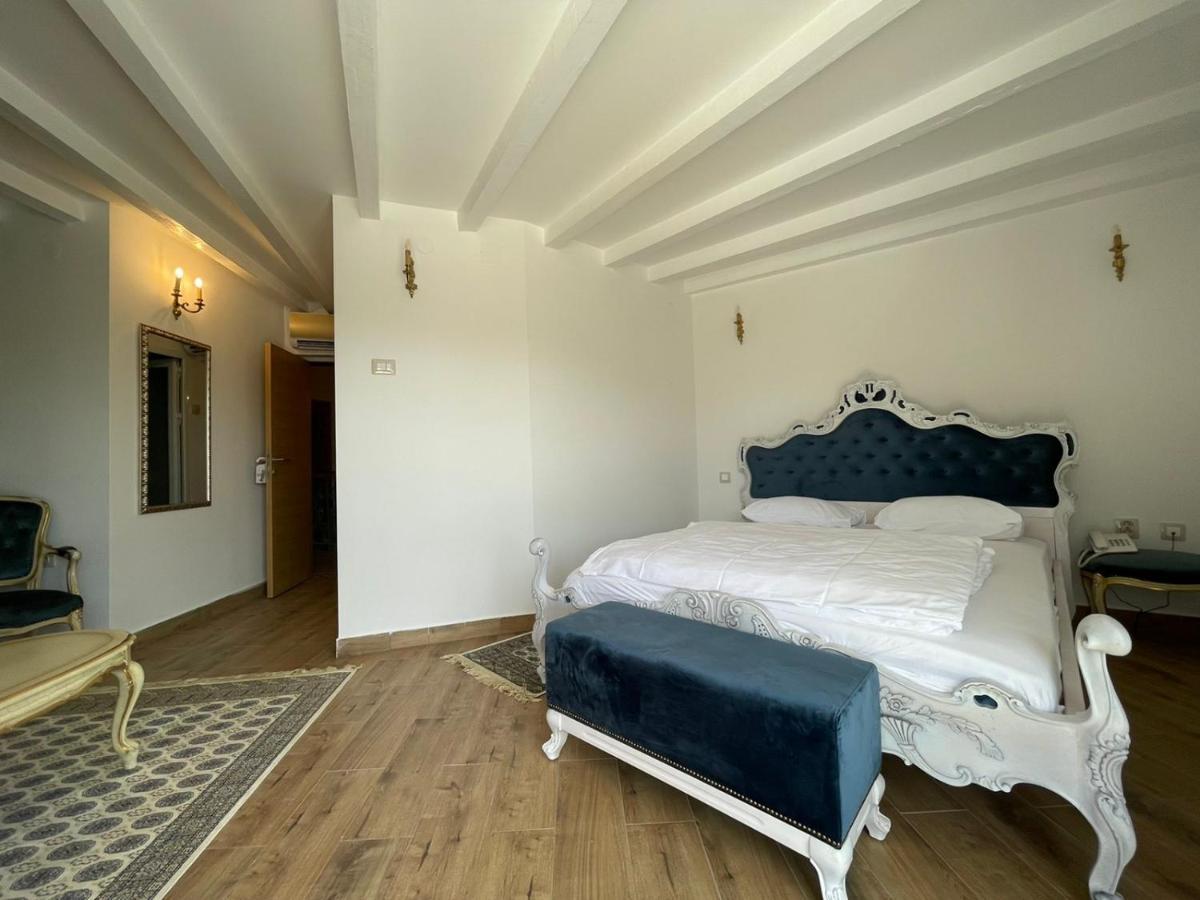 Garni Hotel Oblacinsko Jezero Oblacina Ngoại thất bức ảnh