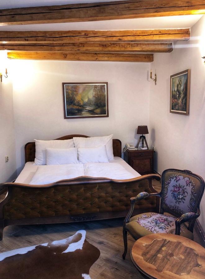 Garni Hotel Oblacinsko Jezero Oblacina Ngoại thất bức ảnh